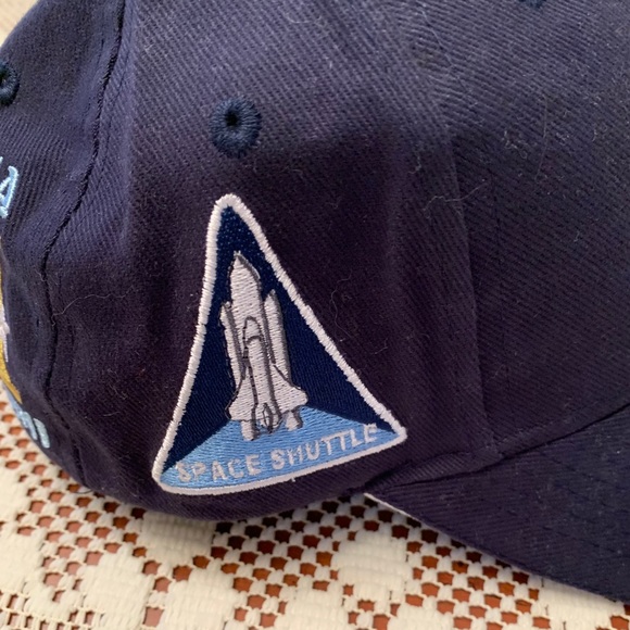 Baseball cap - Picture 5 of 6